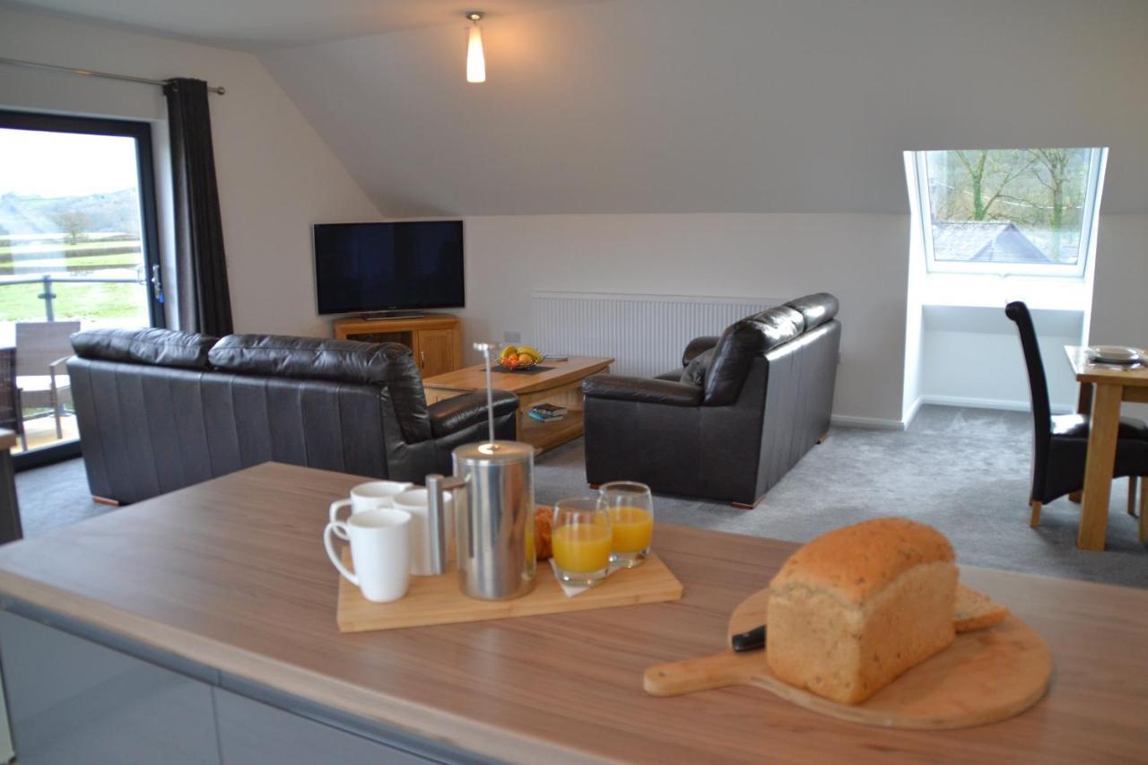 Gerycastell Luxury Holiday Apartment With Stunning Views & Ev Station Point Кармартън Екстериор снимка